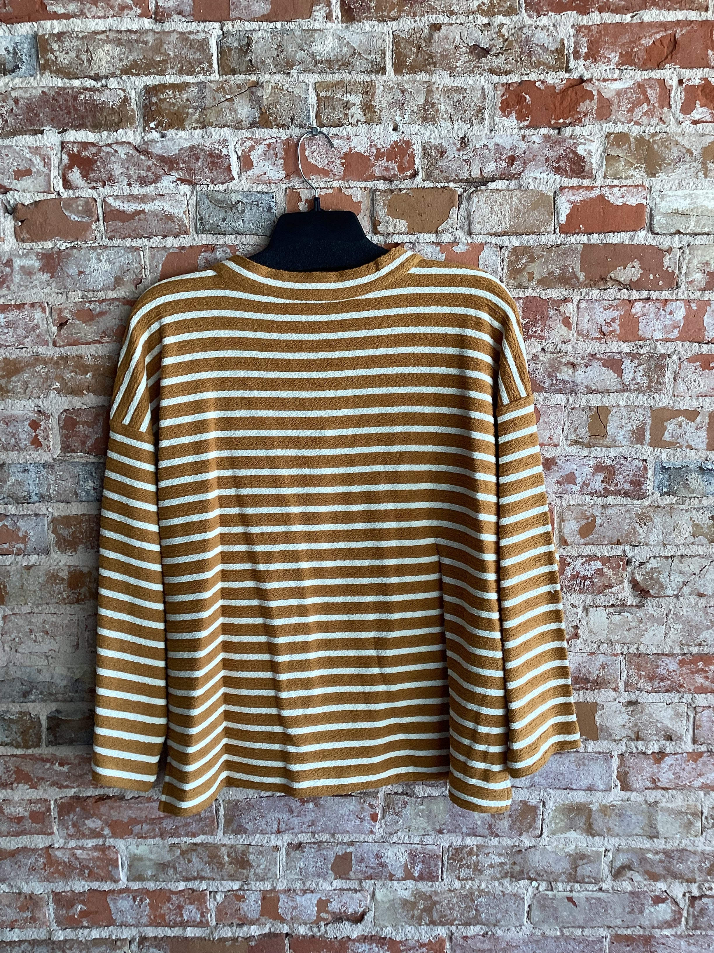 Tru Luxe Lace Up Pullover