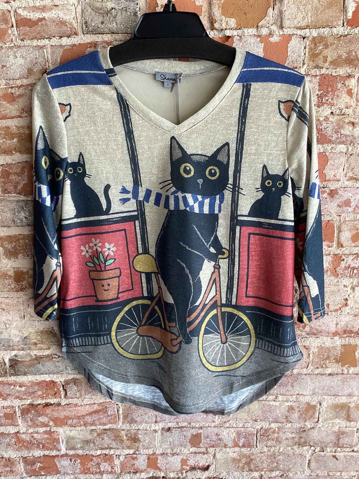 Shana Abstract Cat 3/4 Sleeve
