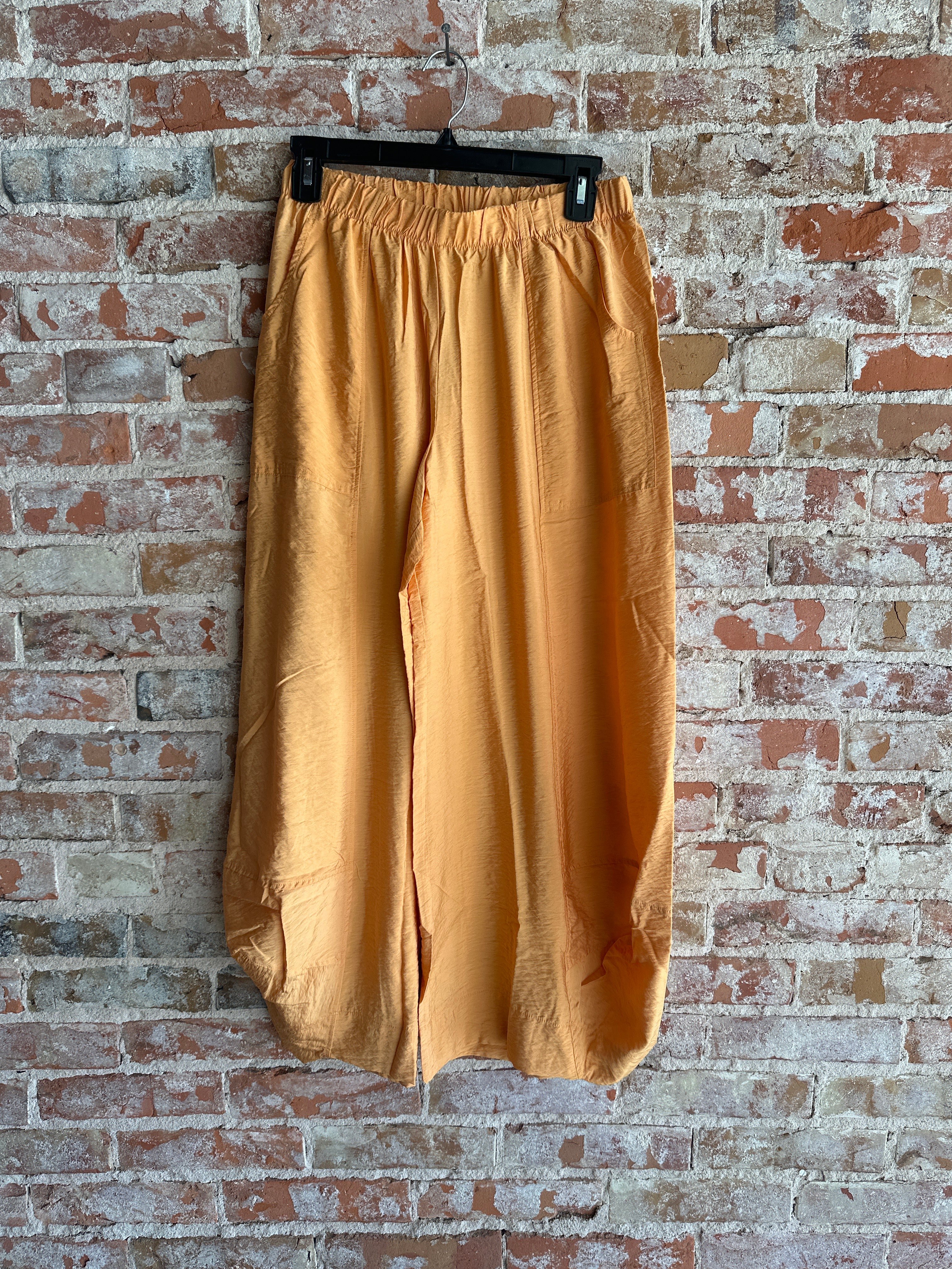 Shana Lantern Pants
