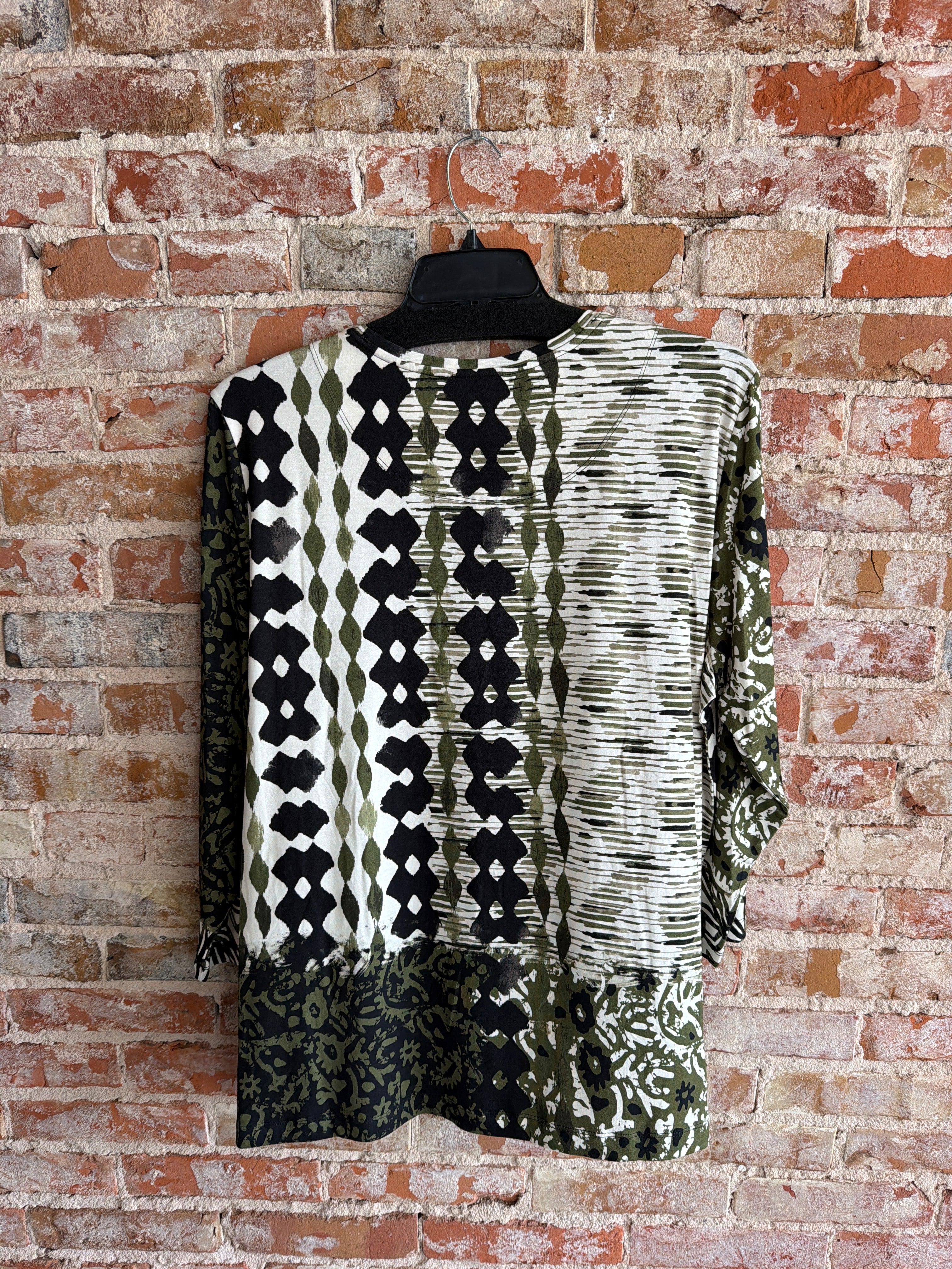 Multiples 3/4 sleeve abstract top