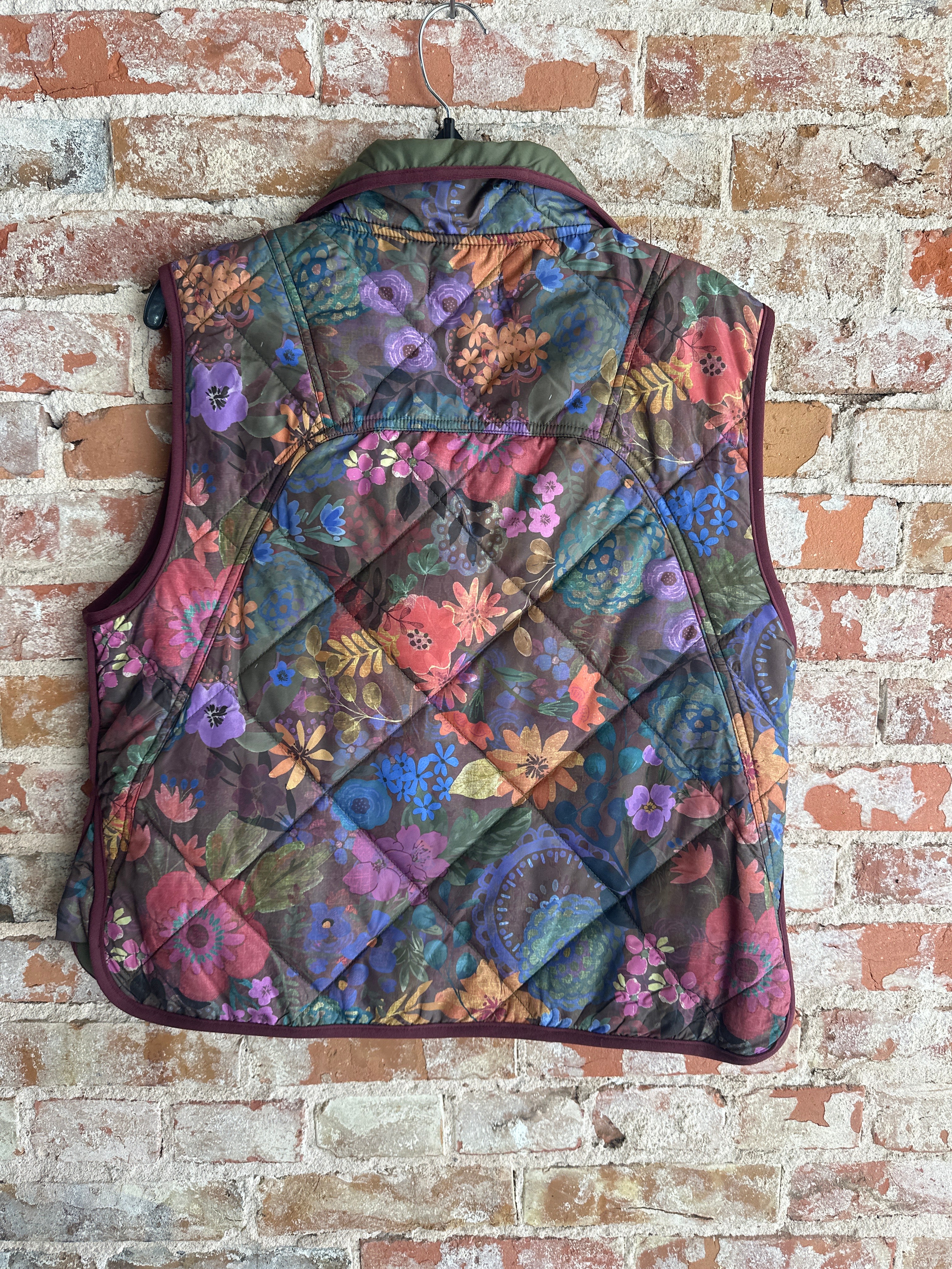 Tru Luxe Floral vest