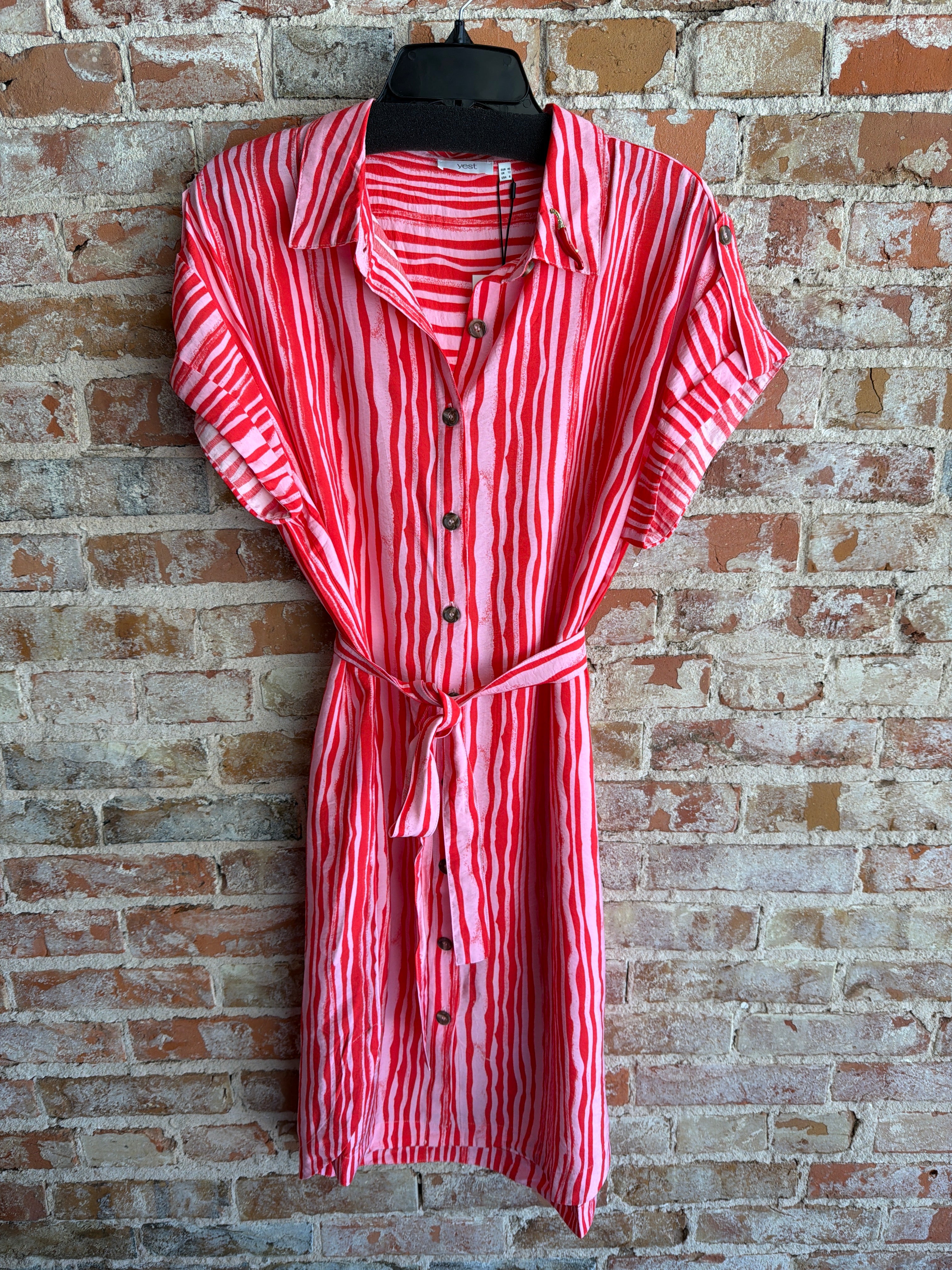 Yest Manar Essential Dress