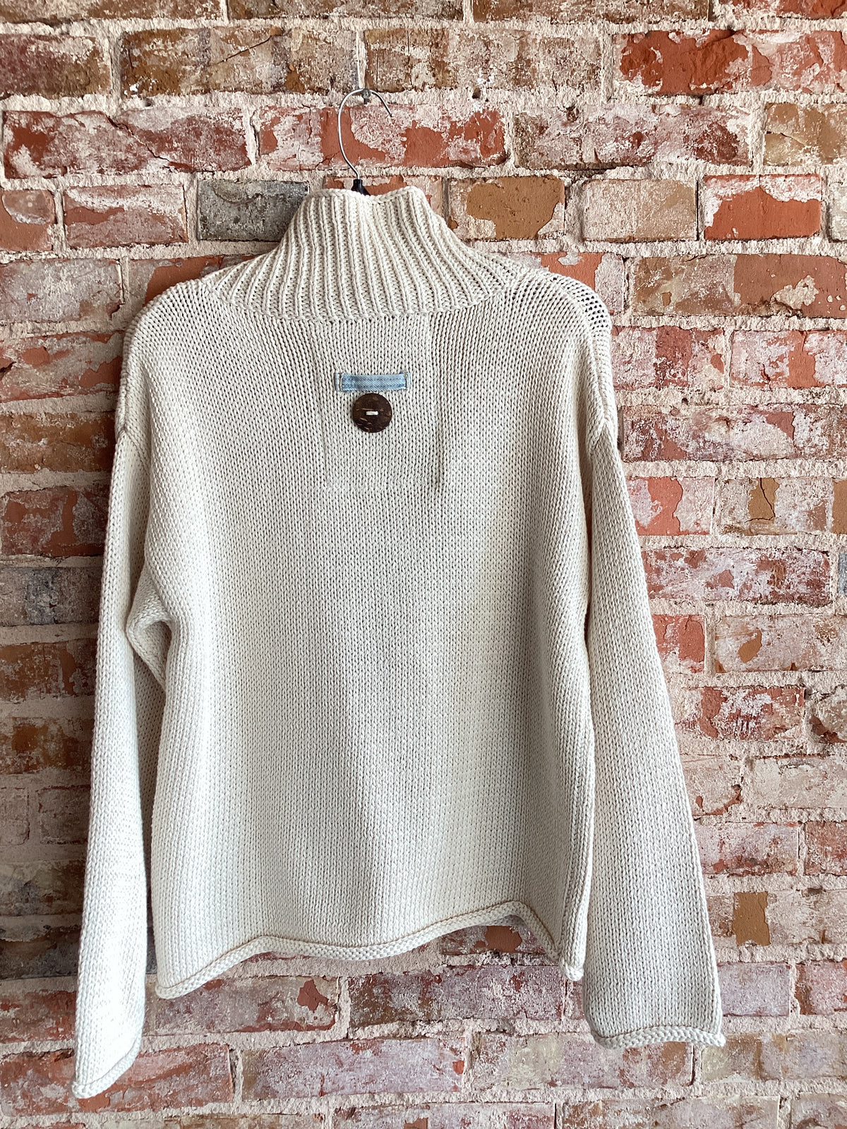 Shannon Passero Vinnie Pullover