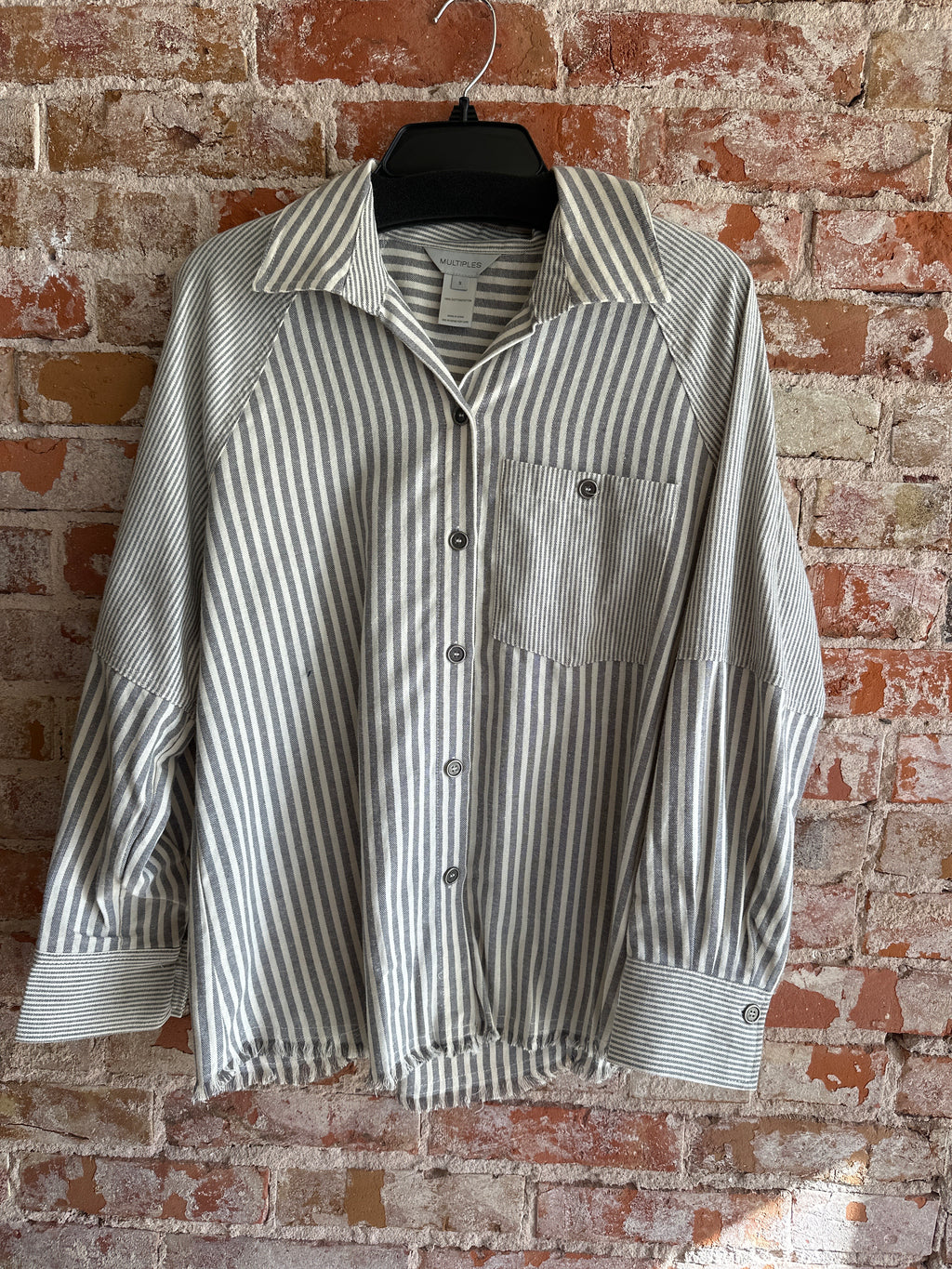 Multiples button up top