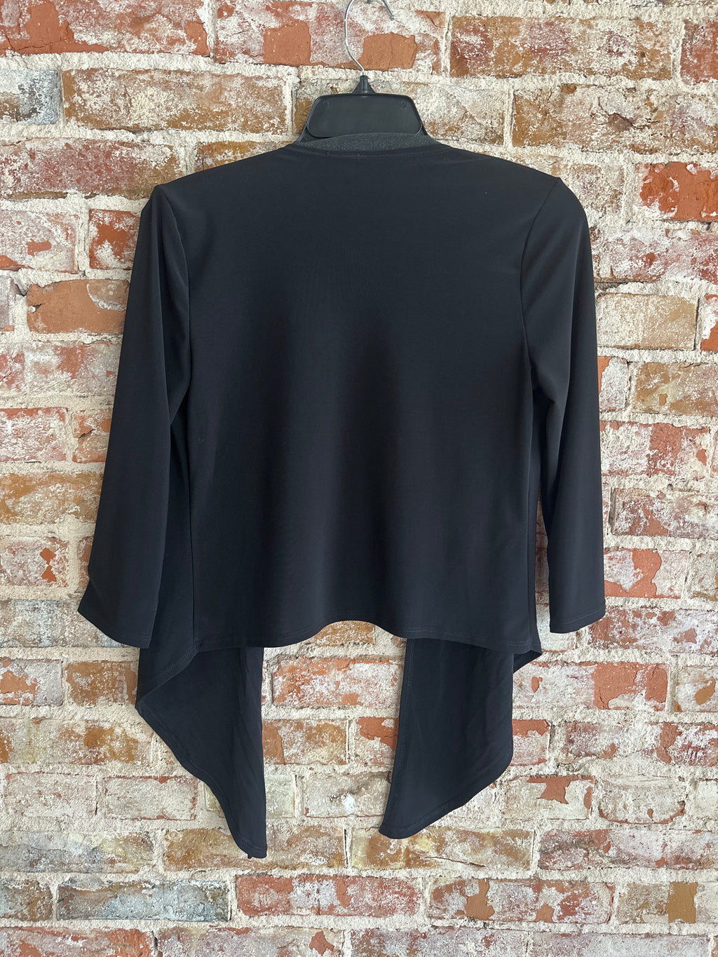 SunWoo black cardigan