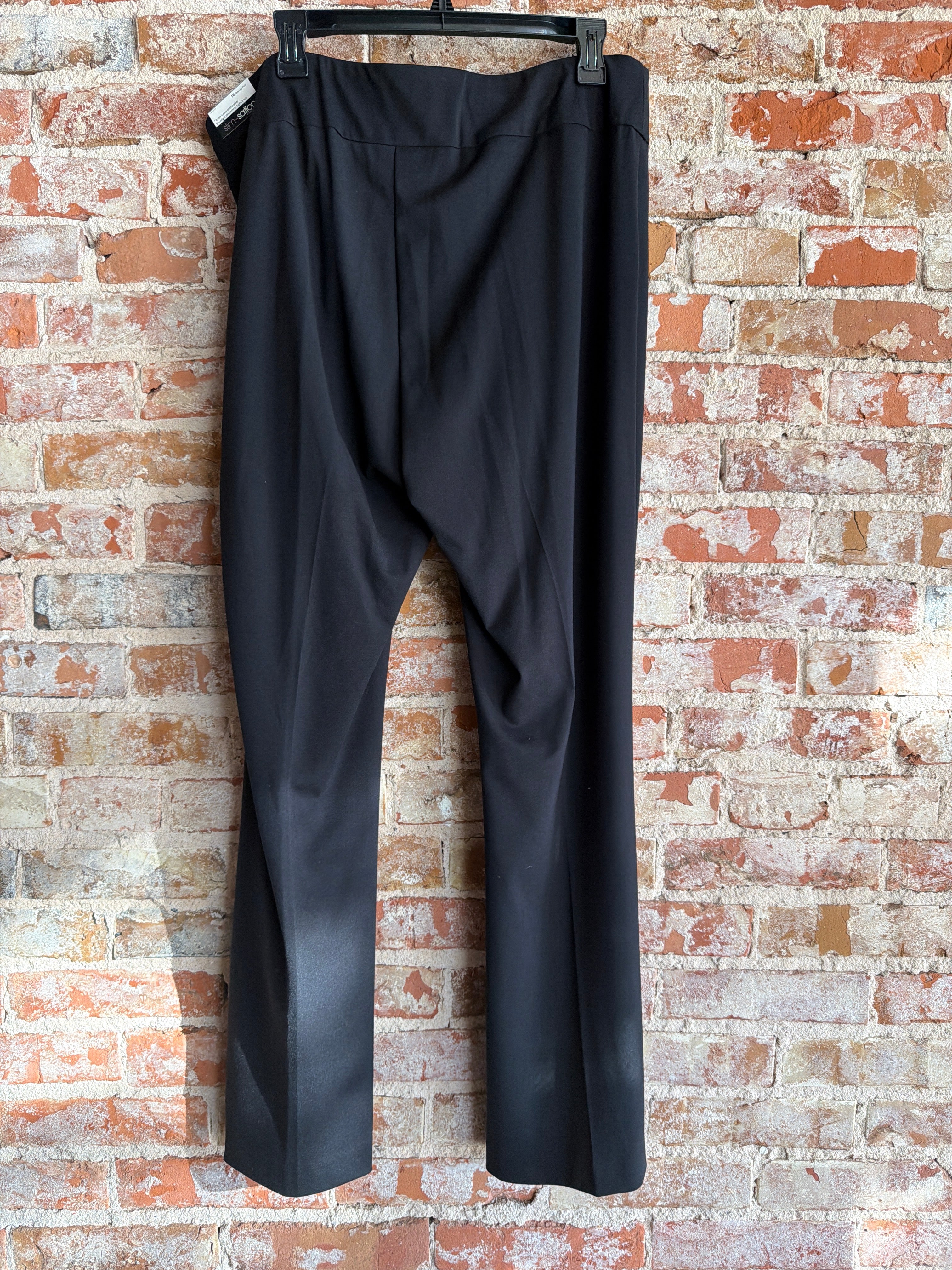 Slim-Sation Flare Leg Pant
