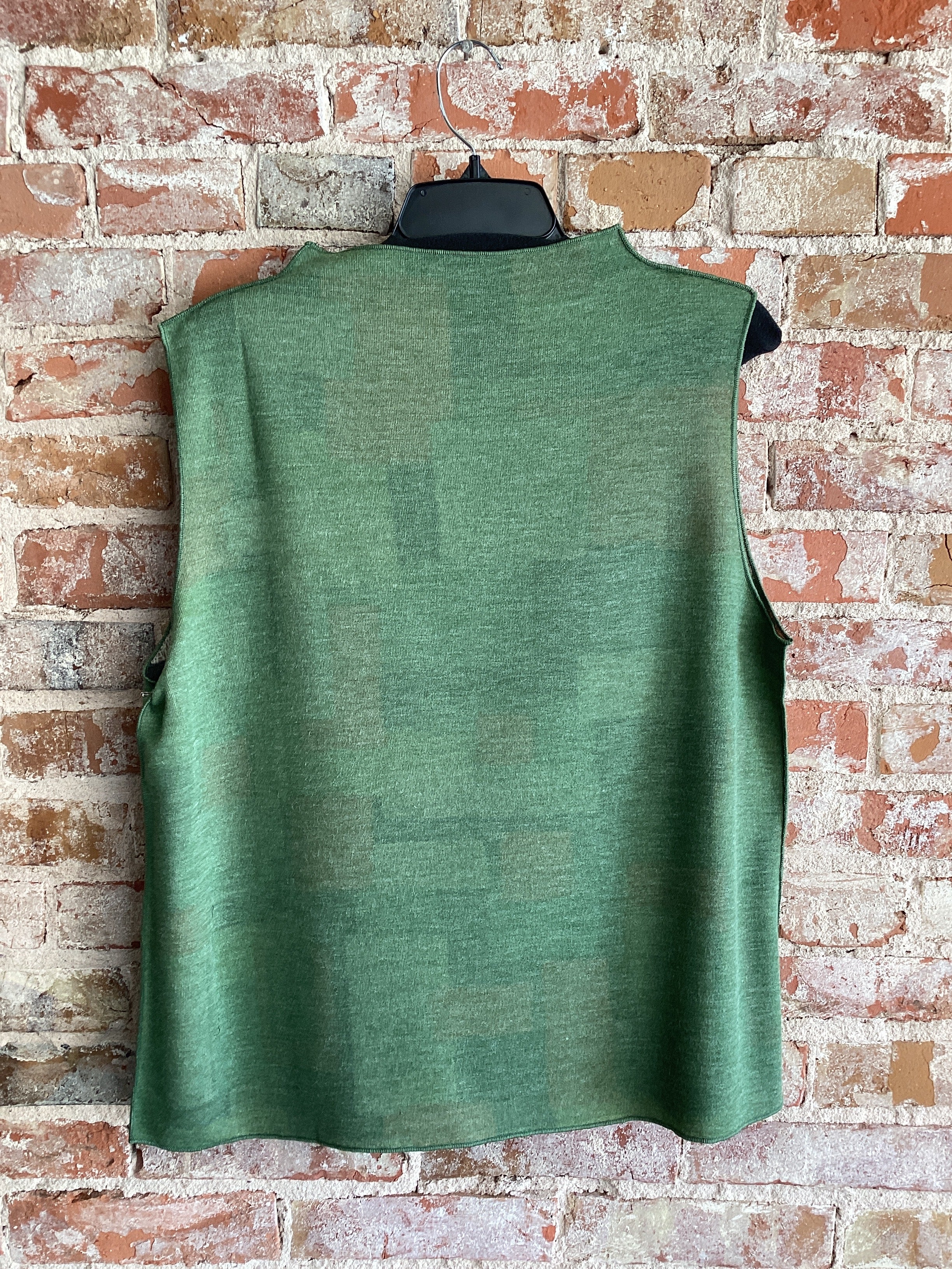 Trisha Tyler Wispy Block Reversible Mockneck Tank