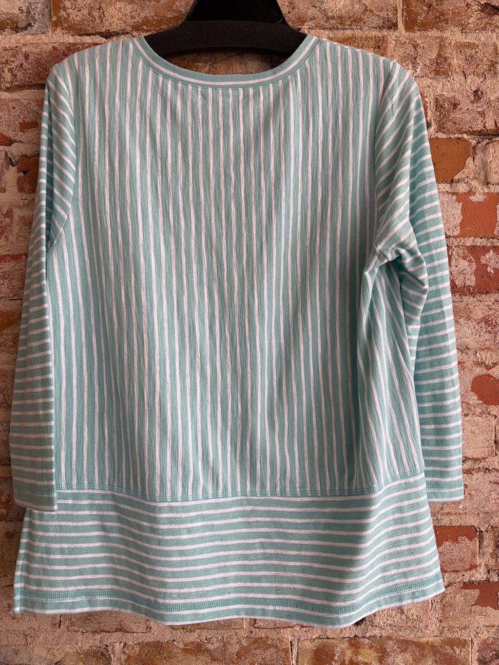 Habitat Easy V Tee