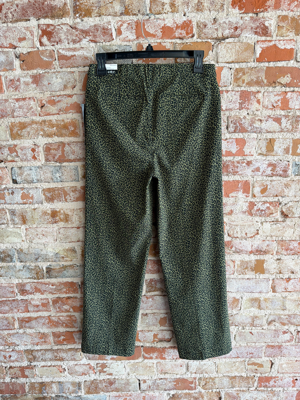 Multiples wide ankle green leopard pant