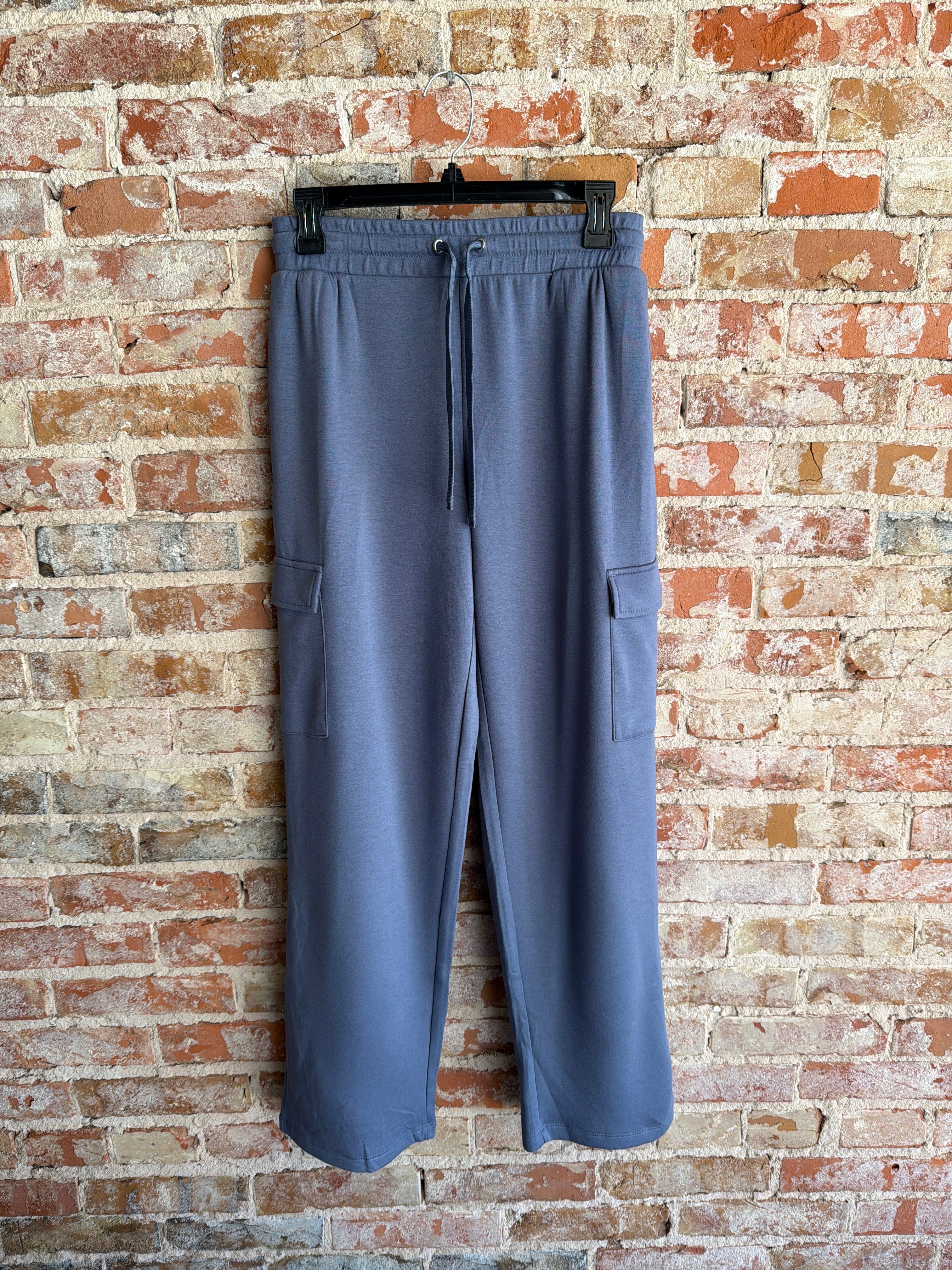 Keren Hart Side Pocket Pant