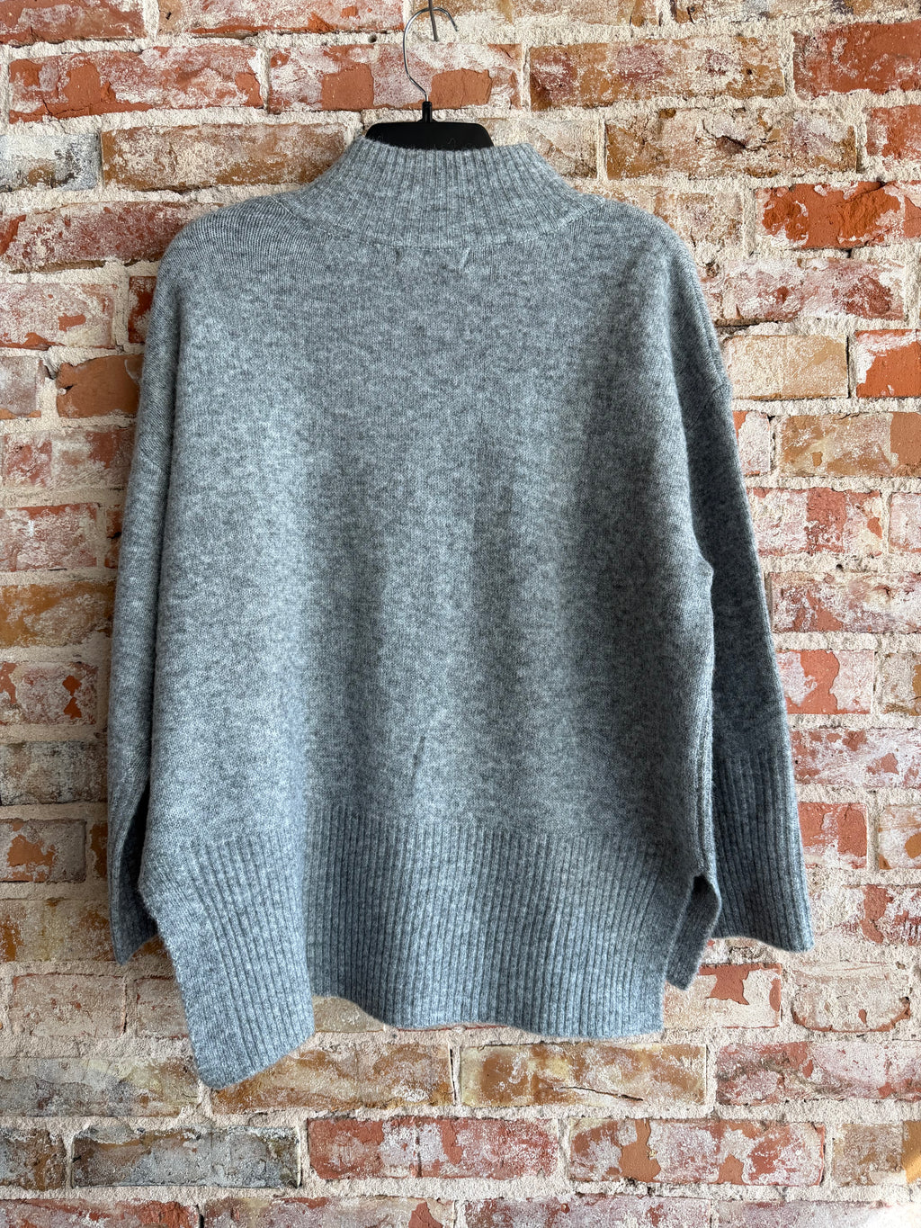 Keren Hart Sweater